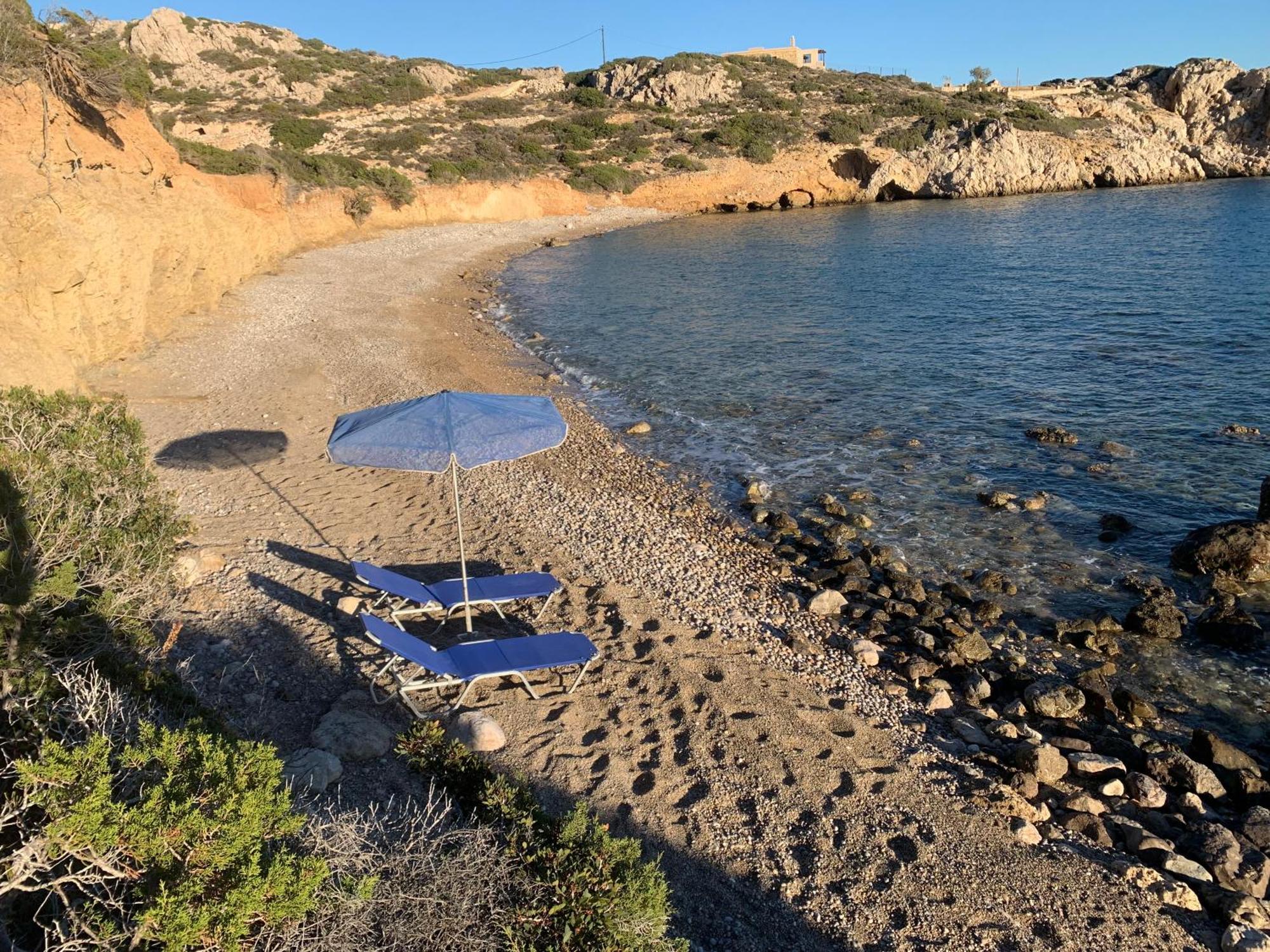 אמופי Studios Fokia Beach מראה חיצוני תמונה